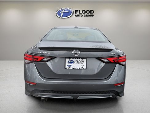 Used 2020 Nissan Sentra SR image 6