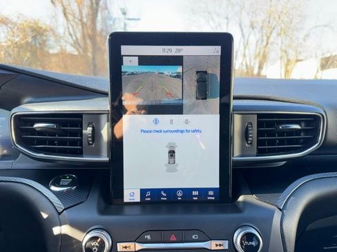 Used 2020 Ford Explorer ST w/ ST Street Pack image 21