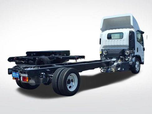 New 2025 Chevrolet Low Cab Forward 5500 XD RWD image 4