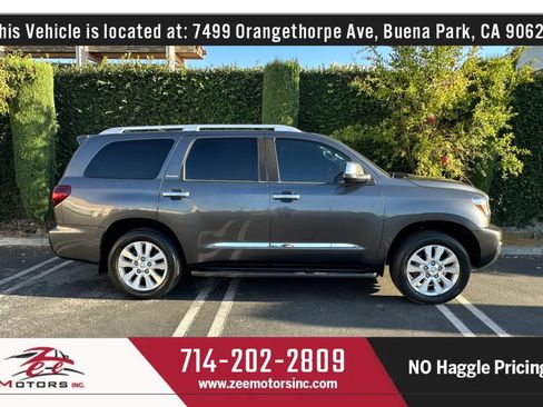 Used 2019 Toyota Sequoia Platinum w/ Carpet Mat Package (TMS) AWD/4WD image 5