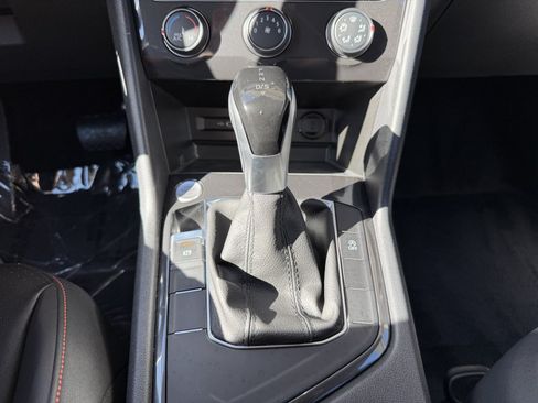 Used 2024 Volkswagen Tiguan Wolfsburg Edition FWD image 24