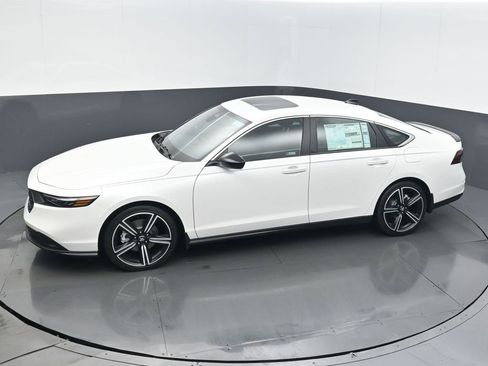 New 2025 Honda Accord Sport image 11