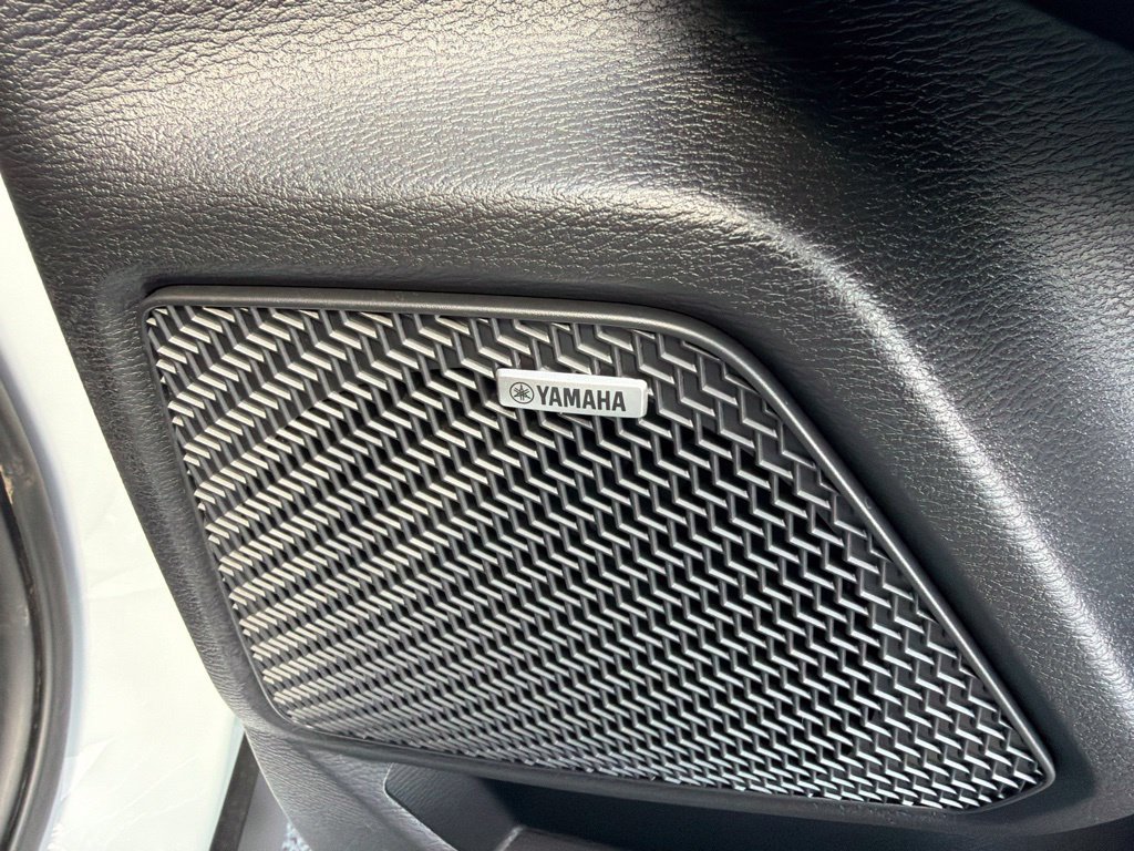 Used 2025 Mitsubishi Outlander SE AWD/4WD image 23