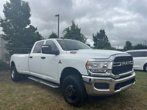 Used 2023 RAM 3500 Tradesman w/ Chrome Appearance Group AWD/4WD image 1
