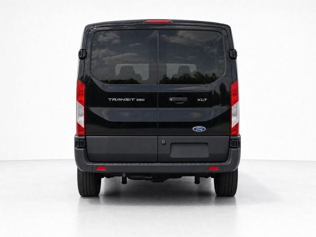 Used 2025 Ford Transit 350 XLT RWD image 38