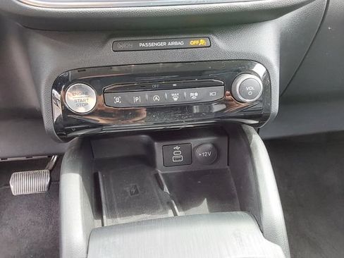 Used 2024 Ford Escape Platinum AWD/4WD image 29
