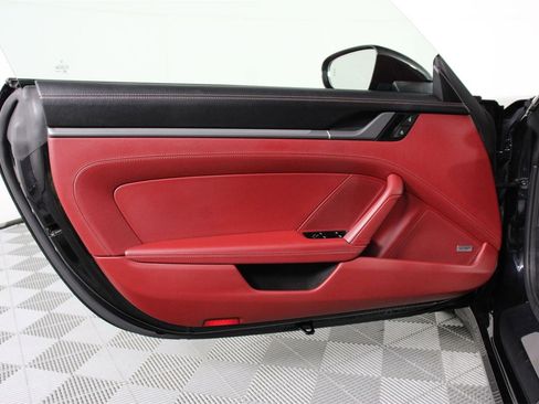 Used 2021 Porsche 911 Targa 4S image 20