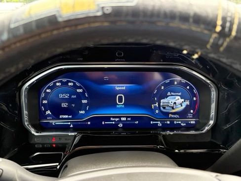 Used 2025 Chevrolet Silverado 3500 High Country AWD/4WD image 19