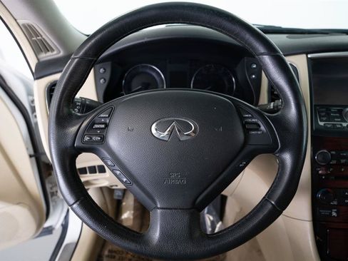 Used 2017 INFINITI QX50 AWD w/ Premium Plus Package image 15