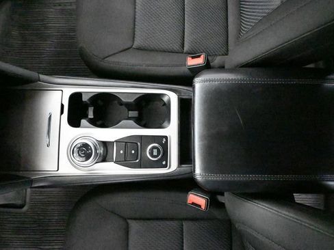 Used 2022 Ford Explorer XLT w/ Class IV Trailer Tow Package image 33