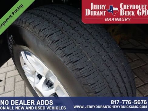 Used 2025 Chevrolet Silverado 2500 LT w/ Convenience Package AWD/4WD image 8