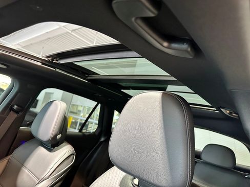 New 2026 Mercedes-Benz GLC 300 4MATIC image 12
