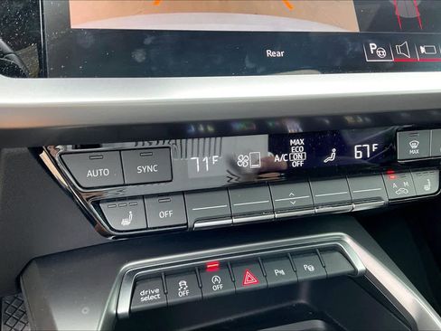 Used 2023 Audi A3 2.0T Premium w/ Convenience Package image 29