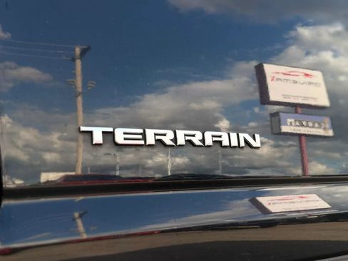 Used 2013 GMC Terrain SLE AWD/4WD image 42