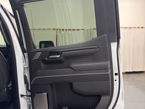 New 2024 GMC Sierra 1500 AT4X w/ AT4X AEV Edition AWD/4WD image 33