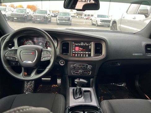 Used 2023 Dodge Charger R/T w/ Blacktop Package image 9