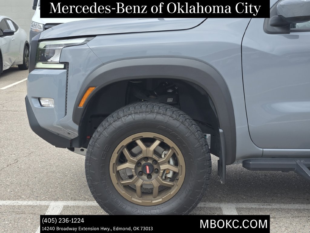 Used 2023 Nissan Frontier PRO-4X w/ Technology Package AWD/4WD image 9