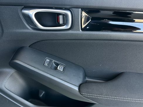 Certified 2023 Honda Civic EX image 18