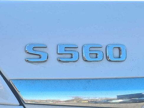 Used 2019 Mercedes-Benz S 560 4MATIC Sedan image 32