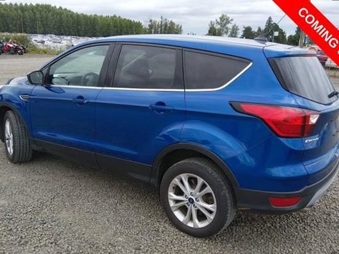 Used 2019 Ford Escape SE AWD/4WD image 3