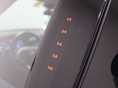 Used 2023 Ford Explorer XLT w/ Equipment Group 202A image 15