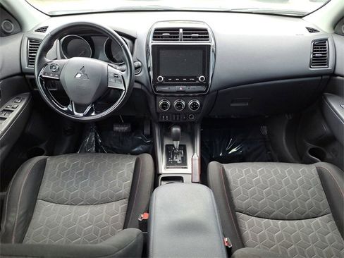 Used 2022 Mitsubishi Outlander Sport LE image 7