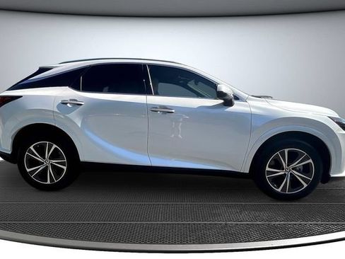 Used 2024 Lexus RX 350 Premium w/ Accessory Package (K3) FWD image 4