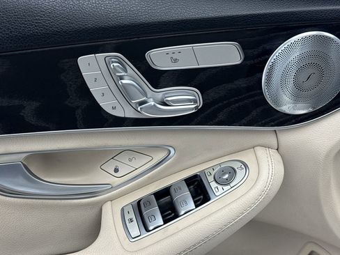 Used 2017 Mercedes-Benz C 300 Sedan w/ Premium 3 Package image 16