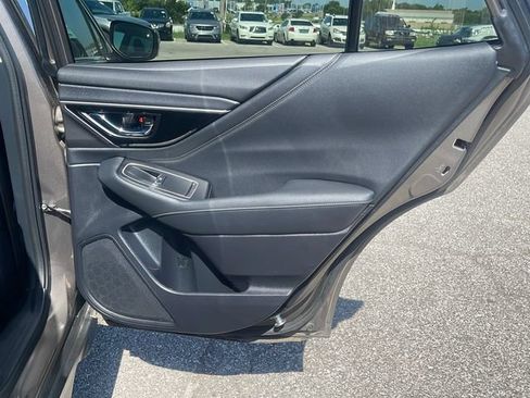 Used 2022 Subaru Outback Limited w/ Tech Package 2 AWD/4WD image 16