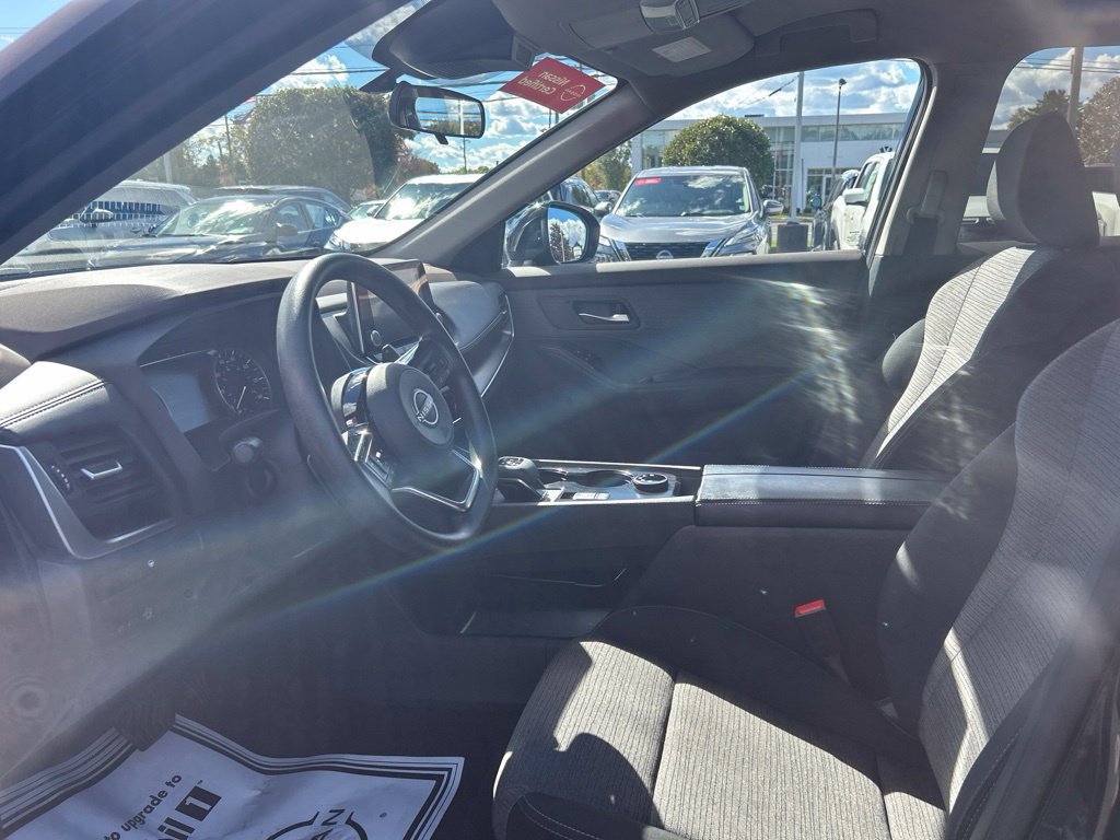 Certified 2023 Nissan Rogue SV AWD/4WD image 11