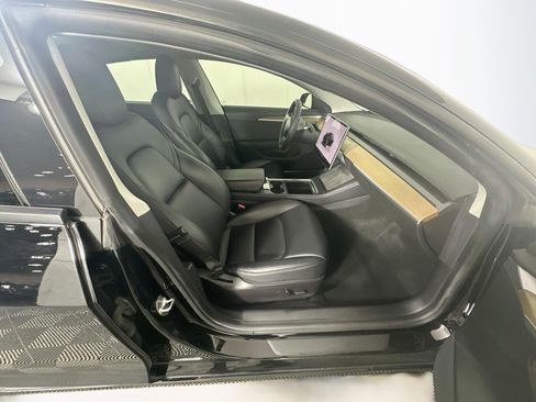 Used 2022 Tesla Model 3 Long Range AWD/4WD image 29