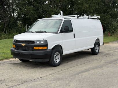 New 2026 Chevrolet Express 2500 Extended w/ Driver Convenience Package