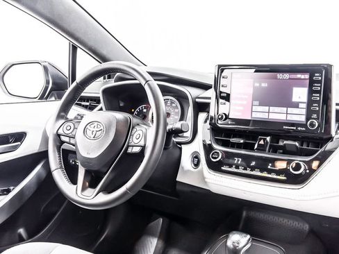 Used 2020 Toyota Corolla SE w/ SE Preferred Package FWD image 18