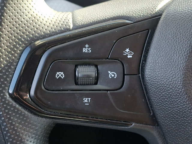Used 2024 Chevrolet Trax LS w/ LS Convenience Package FWD image 20