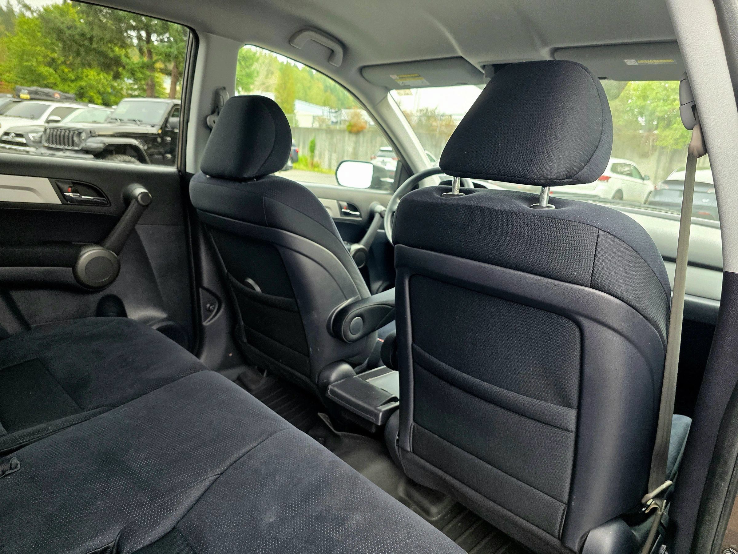 Used 2011 Honda CR-V SE image 53