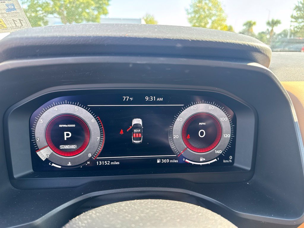 Used 2023 Nissan Rogue Platinum w/ Platinum Premium Package FWD image 11