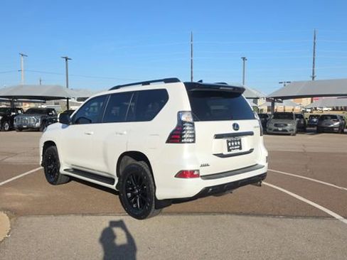 Used 2023 Lexus GX 460 w/ Black Line Special Edition AWD/4WD image 8