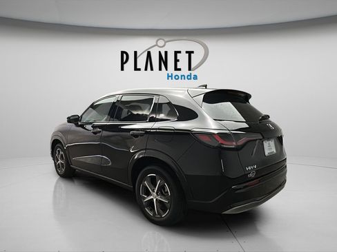 Certified 2024 Honda HR-V EX-L image 6