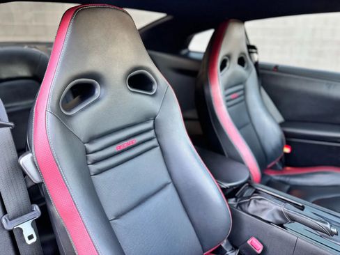 Used 2014 Nissan GT-R Black Edition image 20