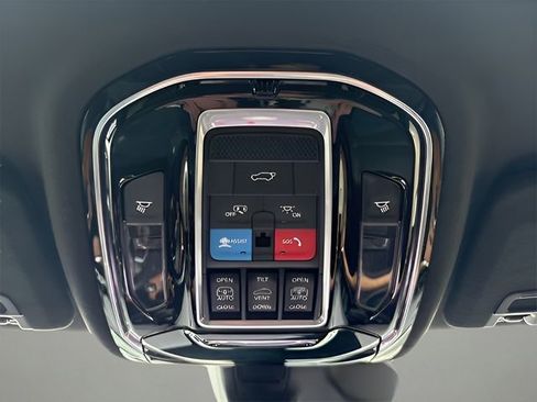 Used 2022 Jeep Grand Cherokee Summit image 13