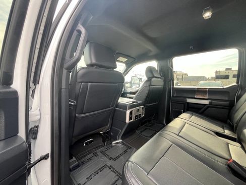 Used 2022 Ford F250 Lariat image 26