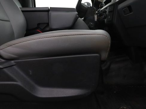 Used 2024 Ford F550 4x4 Crew Cab Super Duty image 41