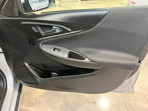 Used 2022 Chevrolet Malibu LT FWD image 58