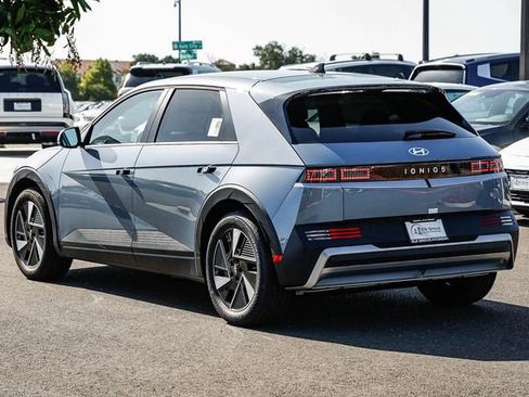 New 2026 Hyundai Ioniq 5 SEL RWD image 2