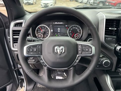 New 2026 RAM 1500 4x4 Crew Cab image 10