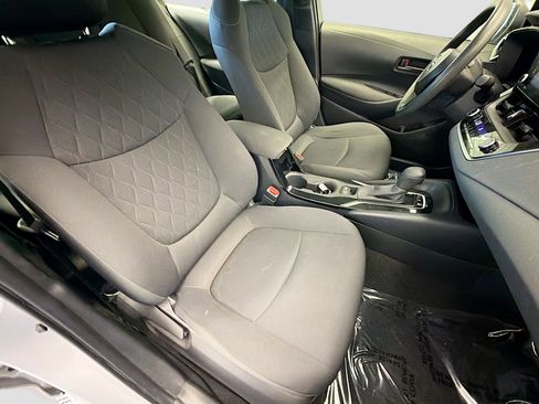 Used 2022 Toyota Corolla LE w/ Carpet Mat Package (TMS) FWD image 15
