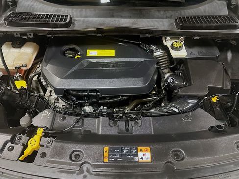 Used 2016 Ford Escape SE w/ SE Leather Comfort Package image 34