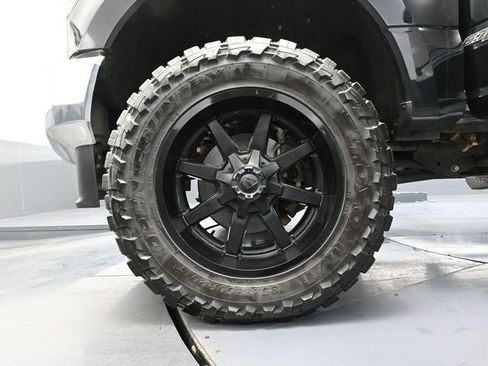 Used 2020 Ford F350 Lariat w/ Lariat Ultimate Package image 18