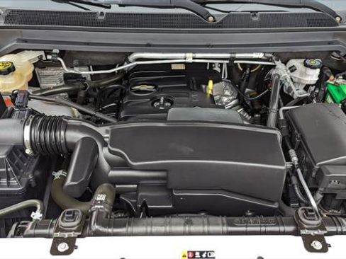 Used 2022 Chevrolet Colorado LT w/ Fleet Safety Package image 26