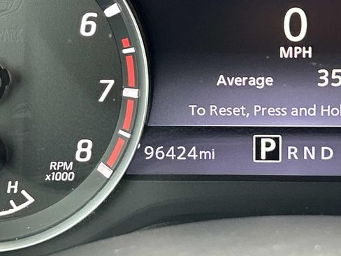 Used 2021 Nissan Titan SV w/ SV Convenience Package AWD/4WD image 39